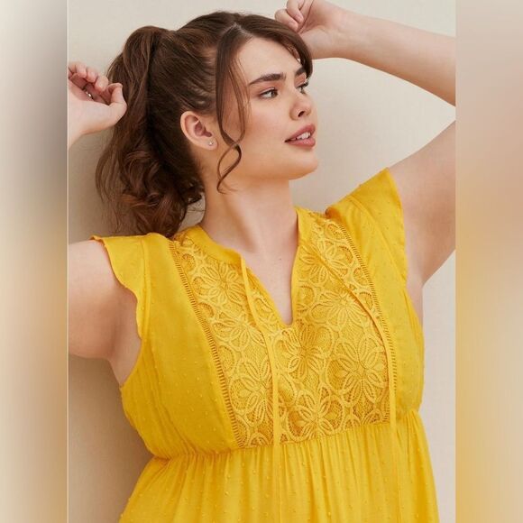Torrid Women’s Yellow Cap Sleeve Swiss Dot Crochet Inset Tie-Front Top Size 4X - Picture 3 of 13